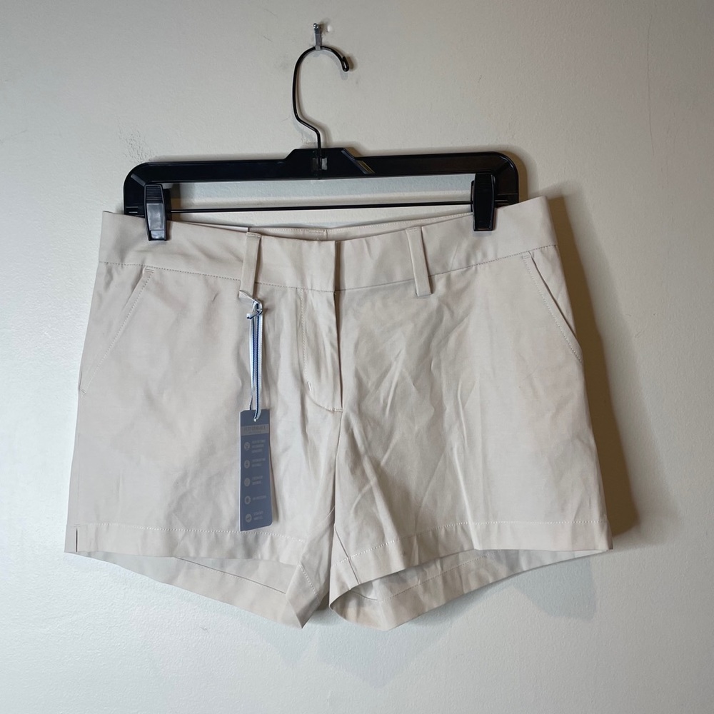 NWT Southern Tide Performance Khaki Shorts Size 6